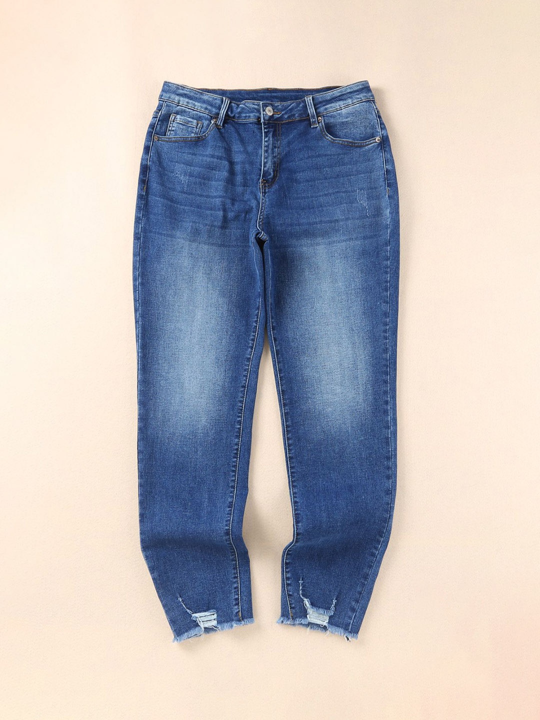 

StyleCast Women Skinny Fit Low Distress Heavy Fade Jeans, Blue