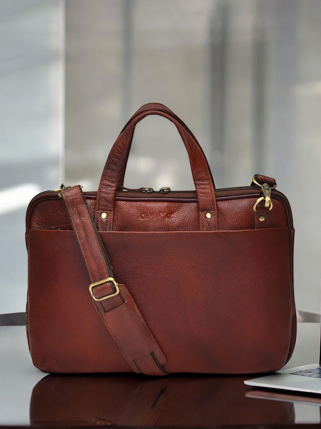 

OLIVE MIST Unisex Leather Laptop Bag, Brown
