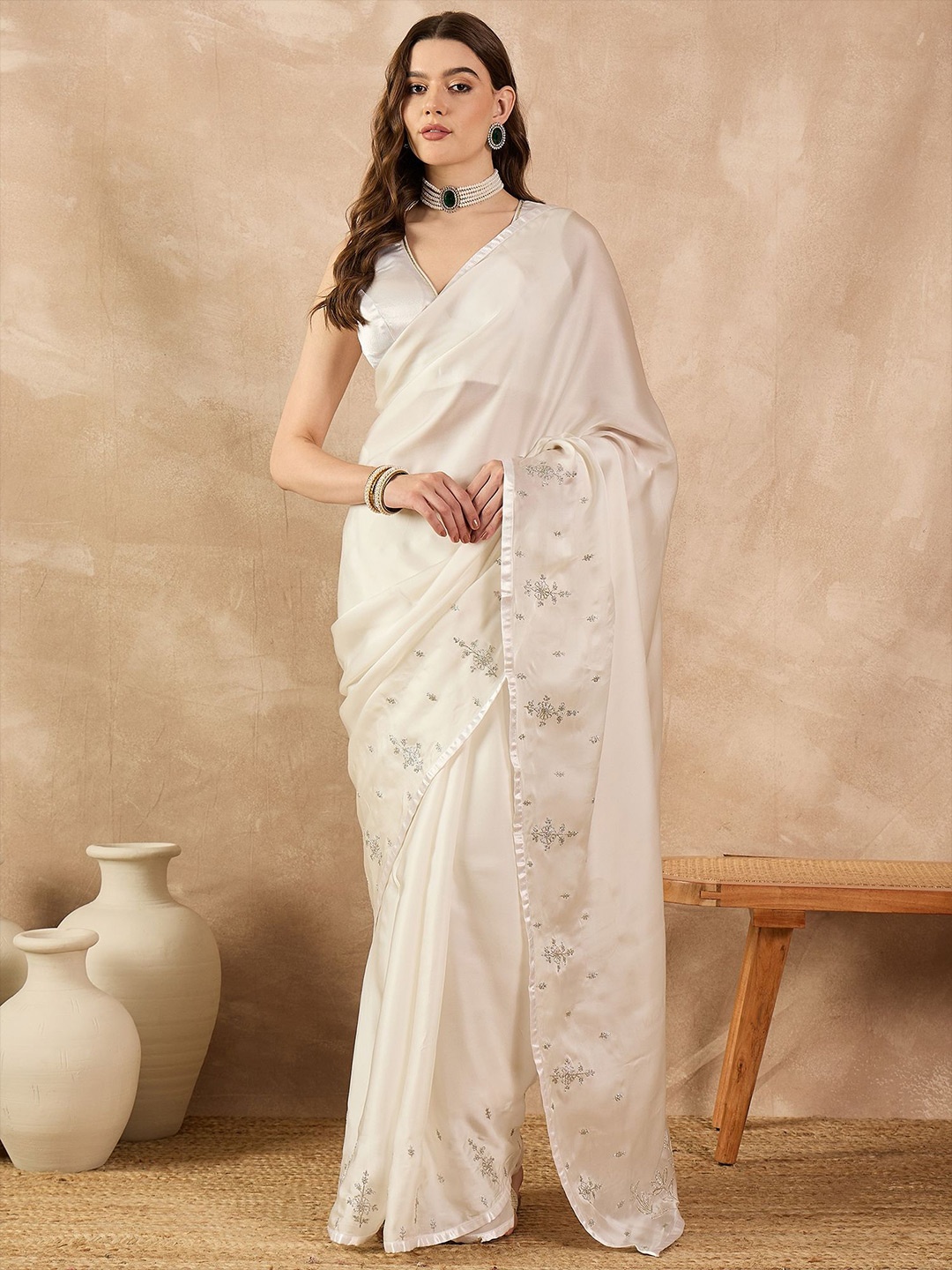 

all about you Women Embellished Saree With Unstitched Blouse Piece, White