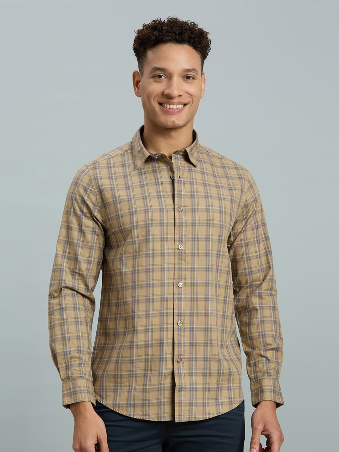

Reid & Taylor Men Slim Fit Tartan Checks Opaque Checked Casual Shirt, Khaki