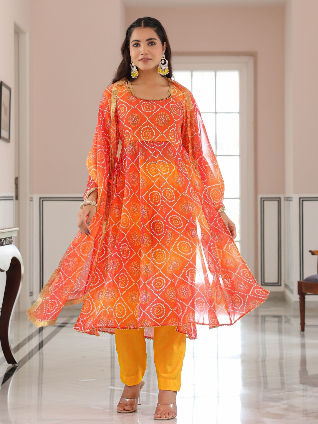 

ASHEERA Women Bandhani Printed Regular Gotta Patti Kurta with Trousers & With Dupatta, Yellow