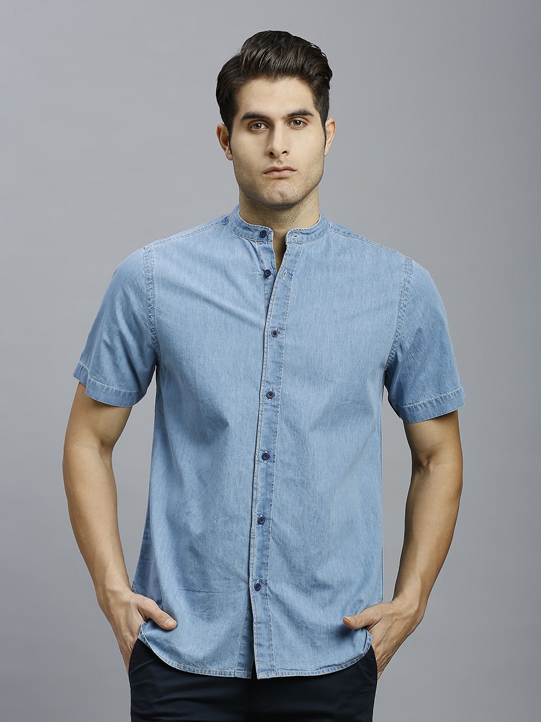 

Reid & Taylor Men Slim Fit Opaque Casual Shirt, Blue