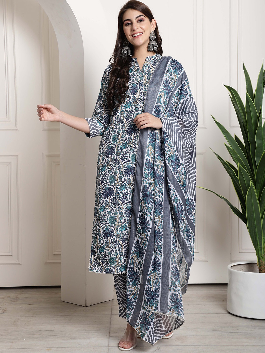 

Roly Poly Women Floral Printed Regular Gotta Patti Kurta with Trousers & With Dupatta, Grey