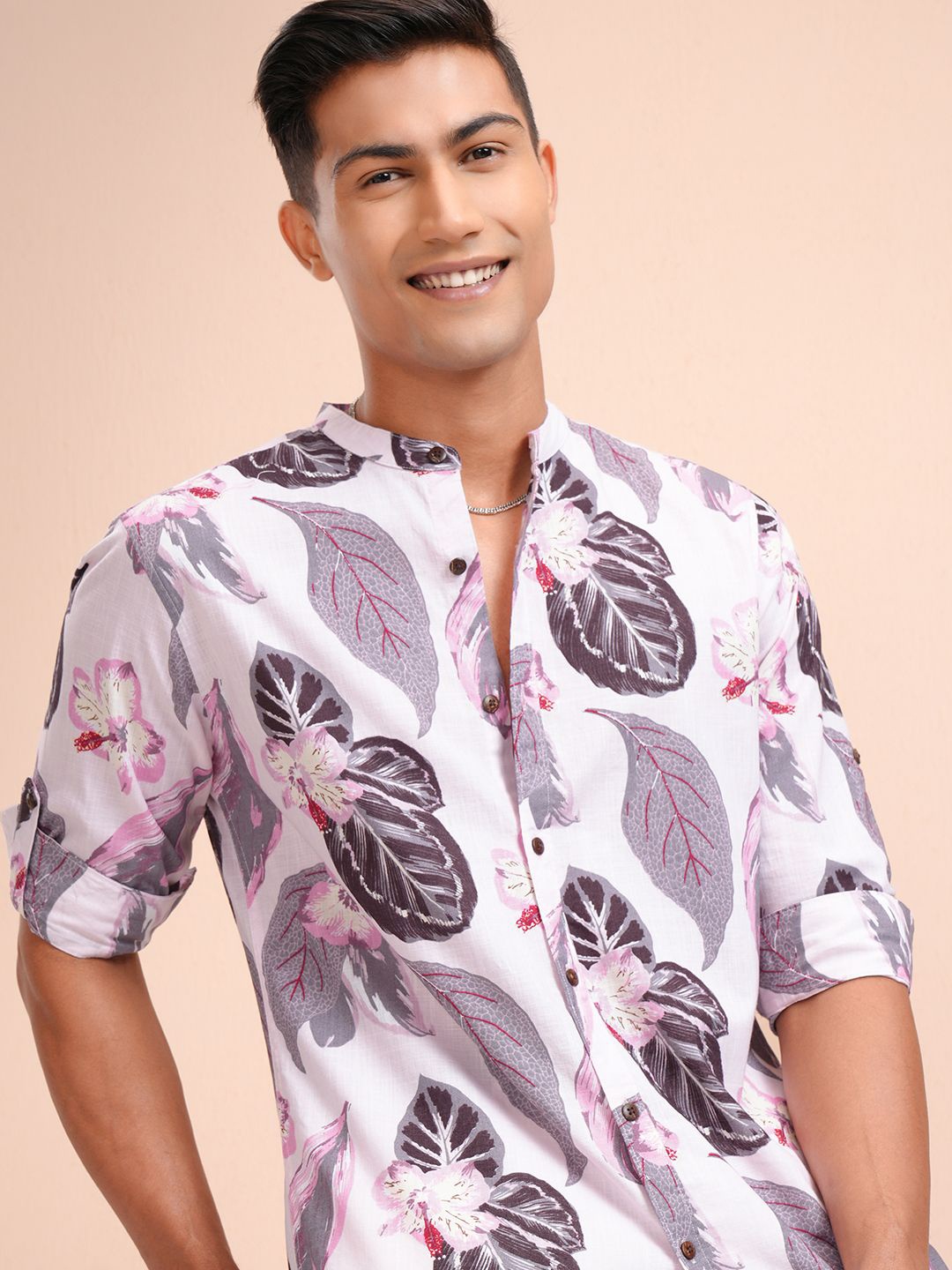 

LOCOMOTIVE Men Floral Opaque Printed Casual Shirt, Pink