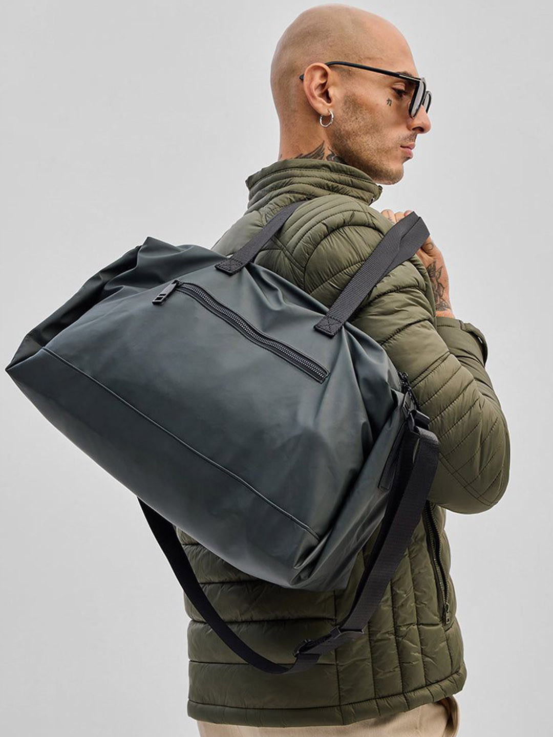 

Snitch Medium Casual Duffel Bag, Green