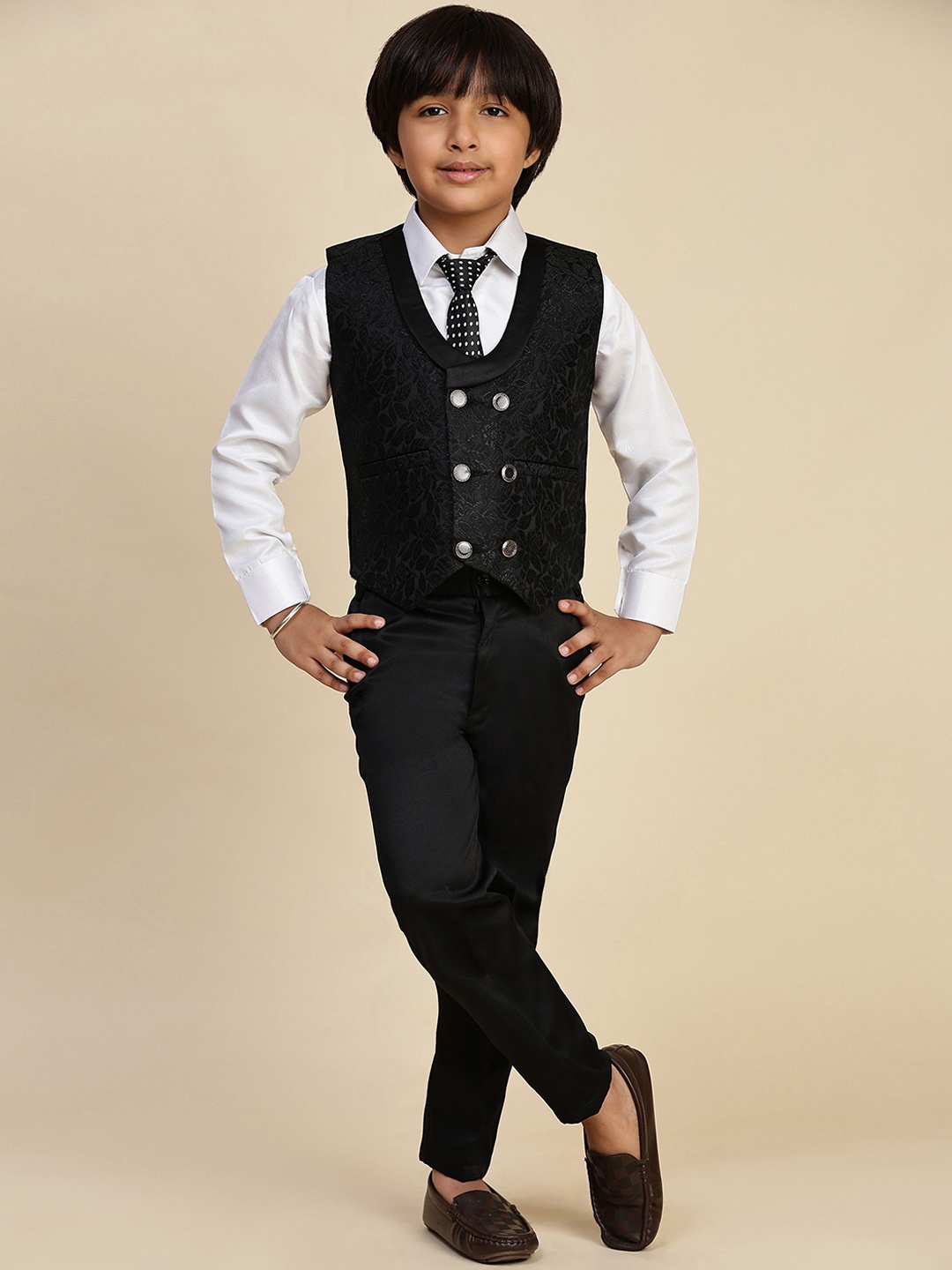 

Pro-Ethic STYLE DEVELOPER Boys Self Design Cotton 3-Piece Suits, Black