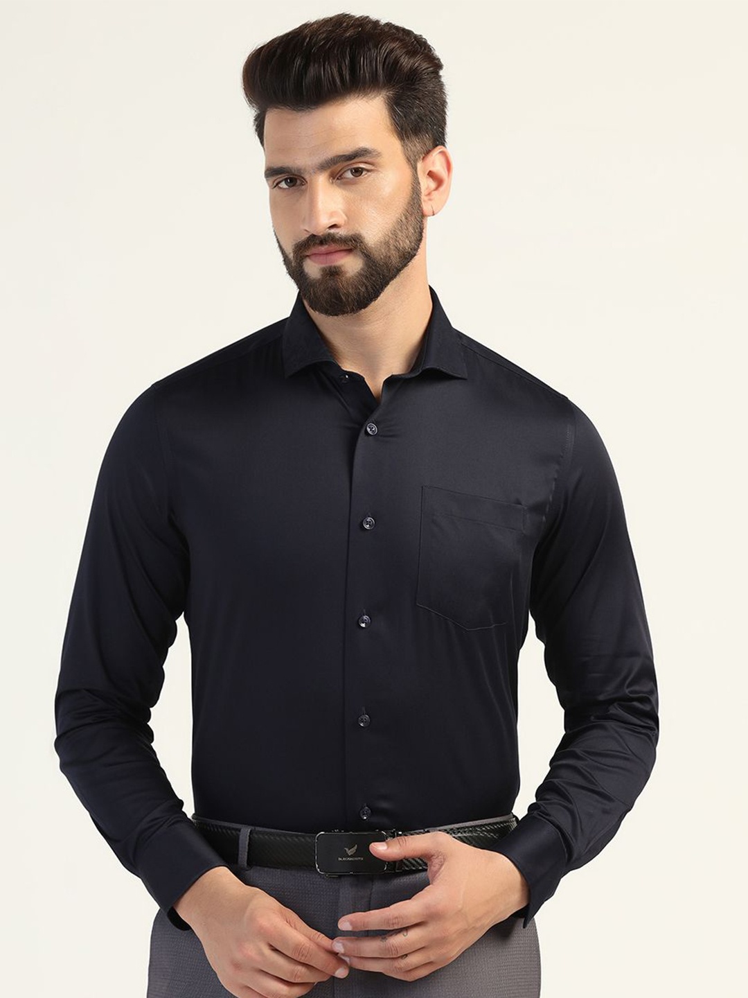 

Blackberrys Men Slim Fit Opaque Casual Shirt, Navy blue
