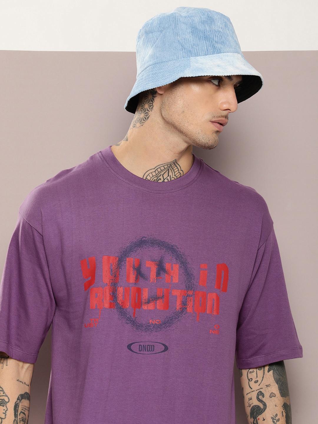 

Kook N Keech Men Typography Printed Drop-Shoulder Sleeves Pure Cotton Oversized T-shirt, Purple