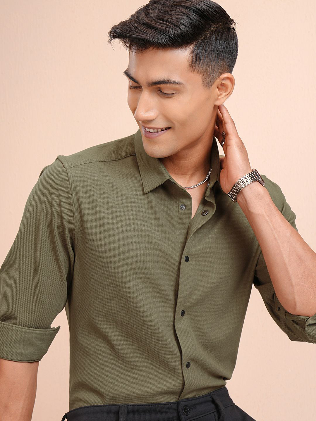 

HIGHLANDER Men Slim Fit Opaque Casual Shirt, Olive