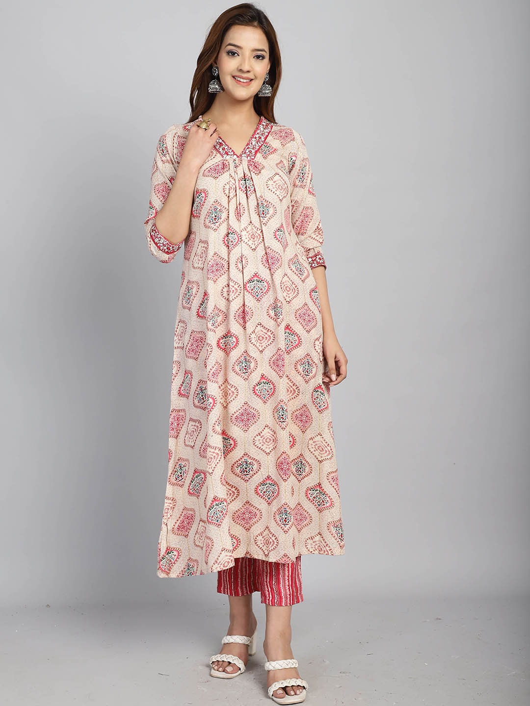 

Roly Poly Women Floral Printed Regular Pure Cotton Kurta with Trousers & With Dupatta, Beige