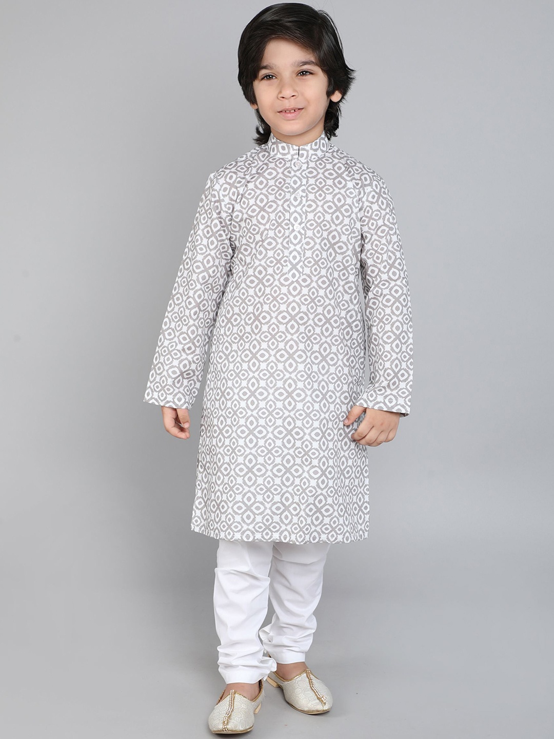 

Little Clothings Boys Floral Printed Regular Pure Cotton Kurta with Churidar, Off white