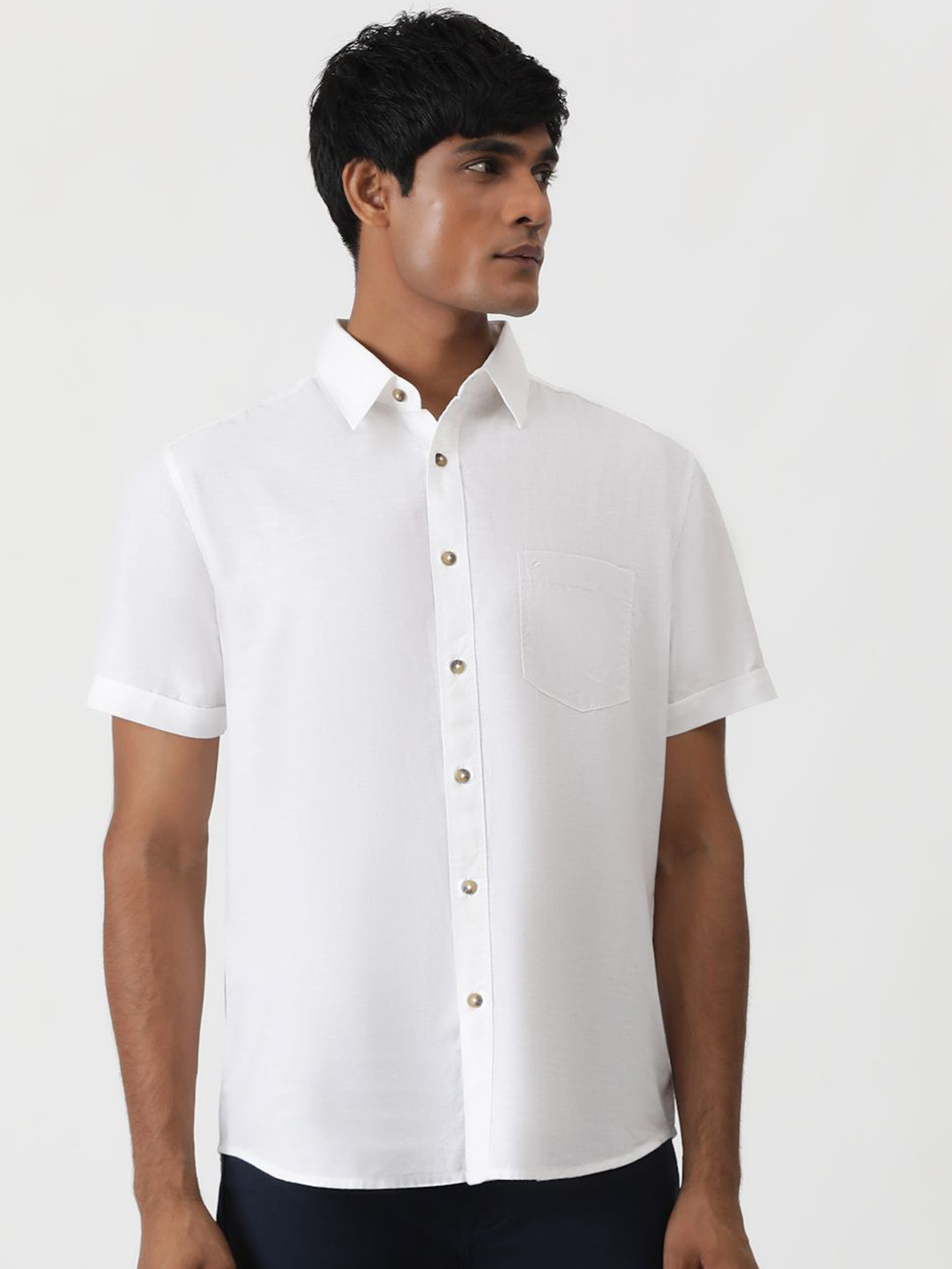 

Greenfibre Men Slim Fit Opaque Casual Shirt, White