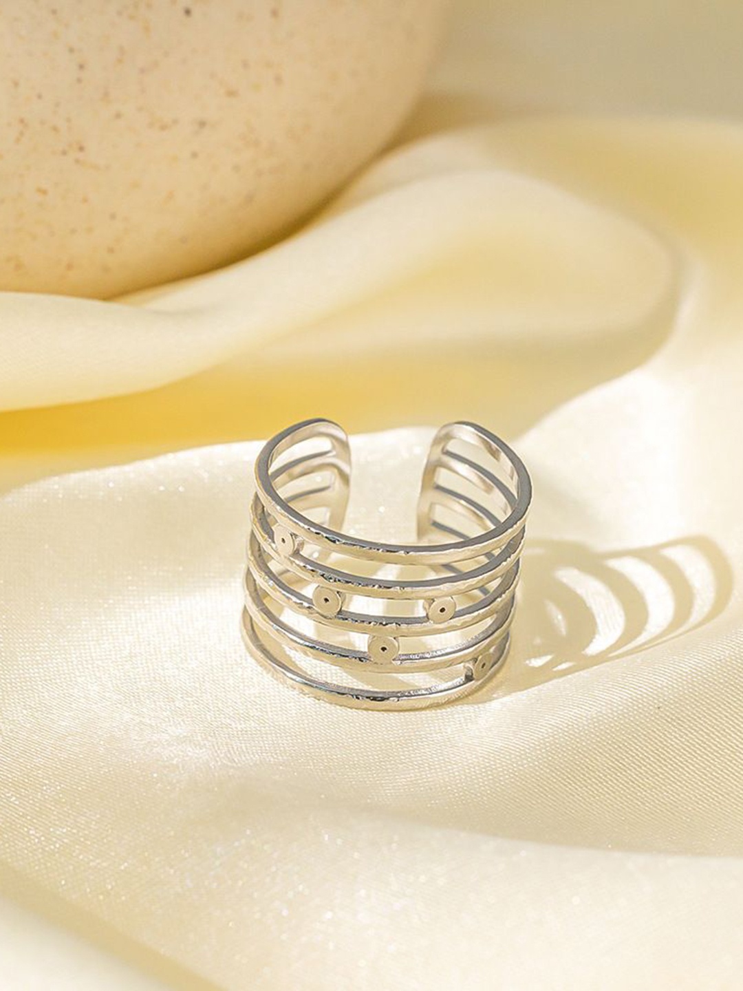 

MYKI Silver-Plated Adjustable Finger Ring