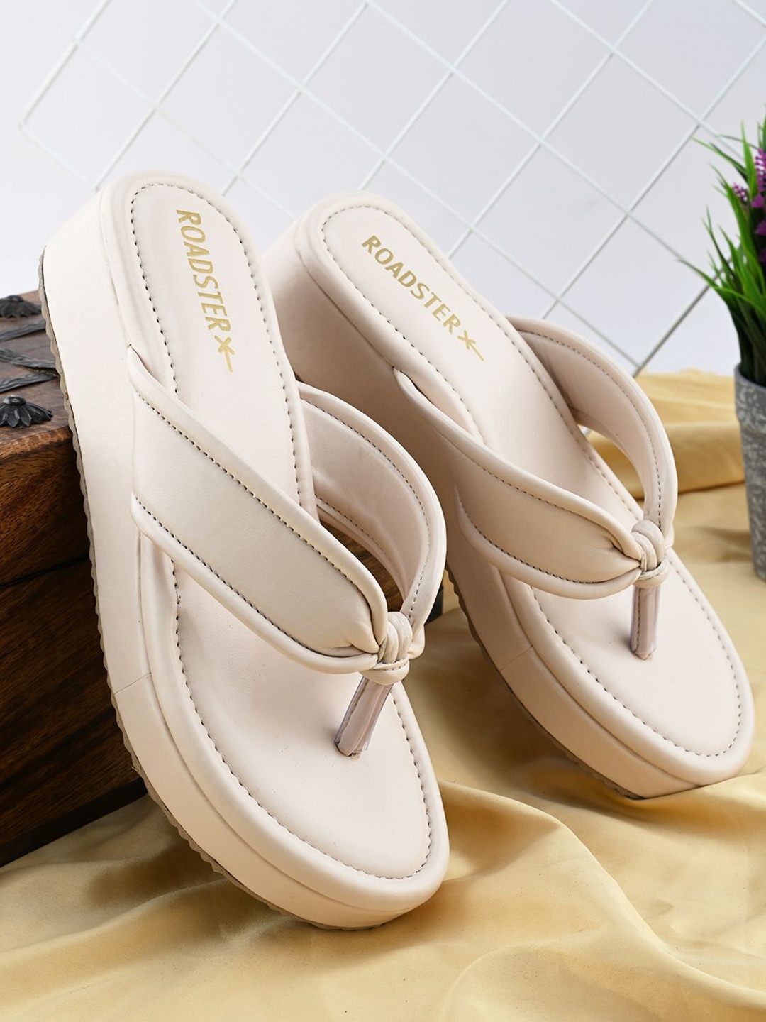 

The Roadster Lifestyle Co. Comfortable Open Toe Flats, Cream
