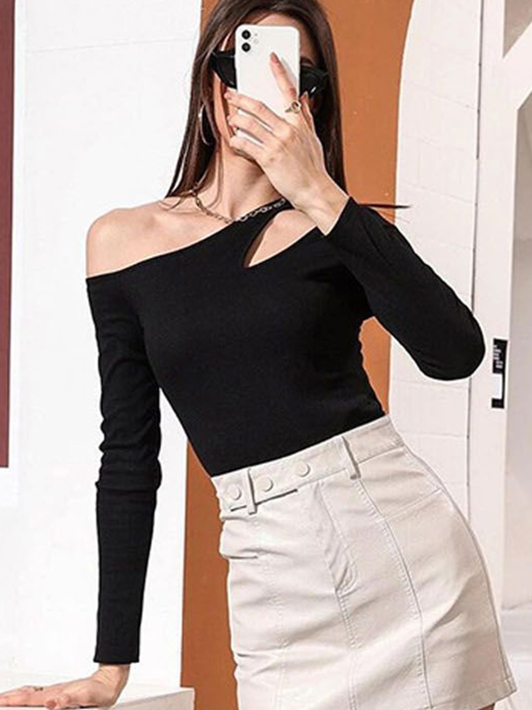 

StyleCast Women One Shoulder Long Sleeves Top, Black