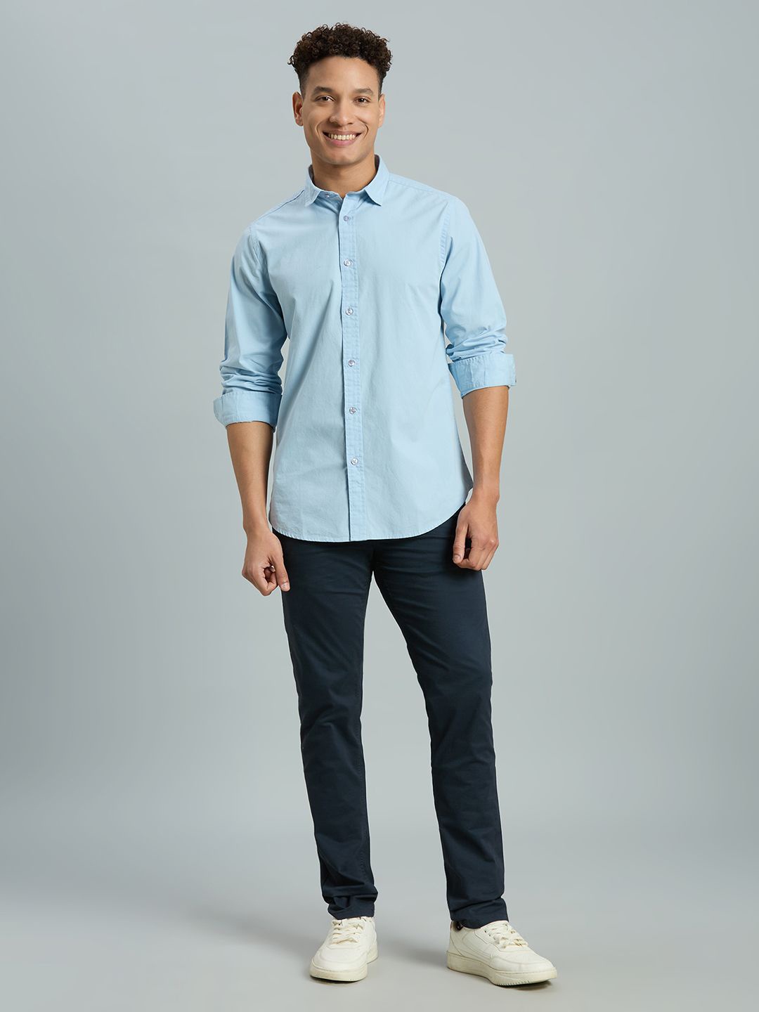 

Reid & Taylor Men Slim Fit Opaque Casual Shirt, Blue