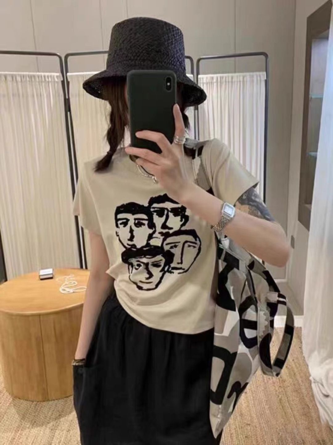 

KPOP Women Printed Top, Khaki