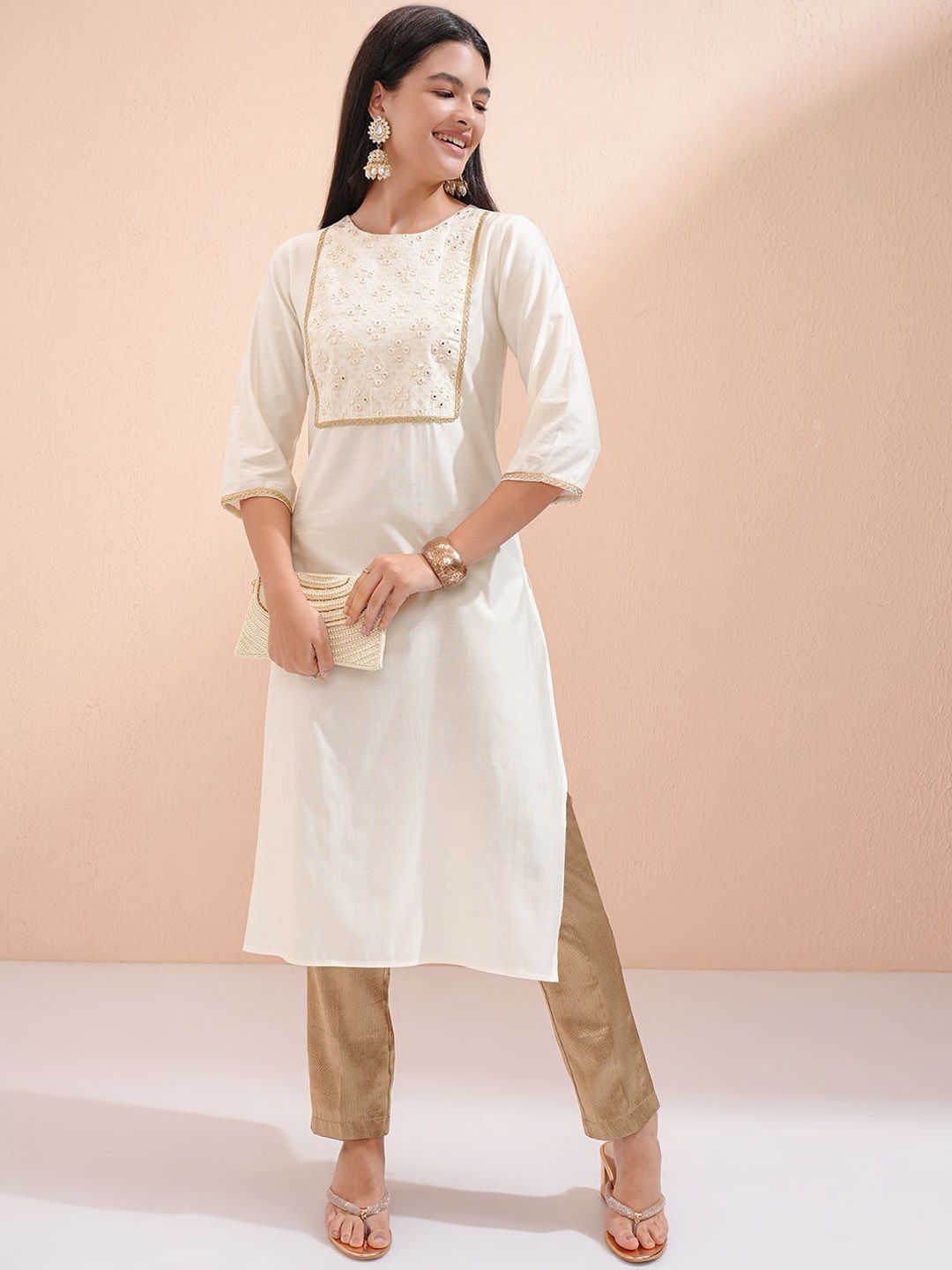 

Vishudh Women Printed Thread Work Kurta, Off white
