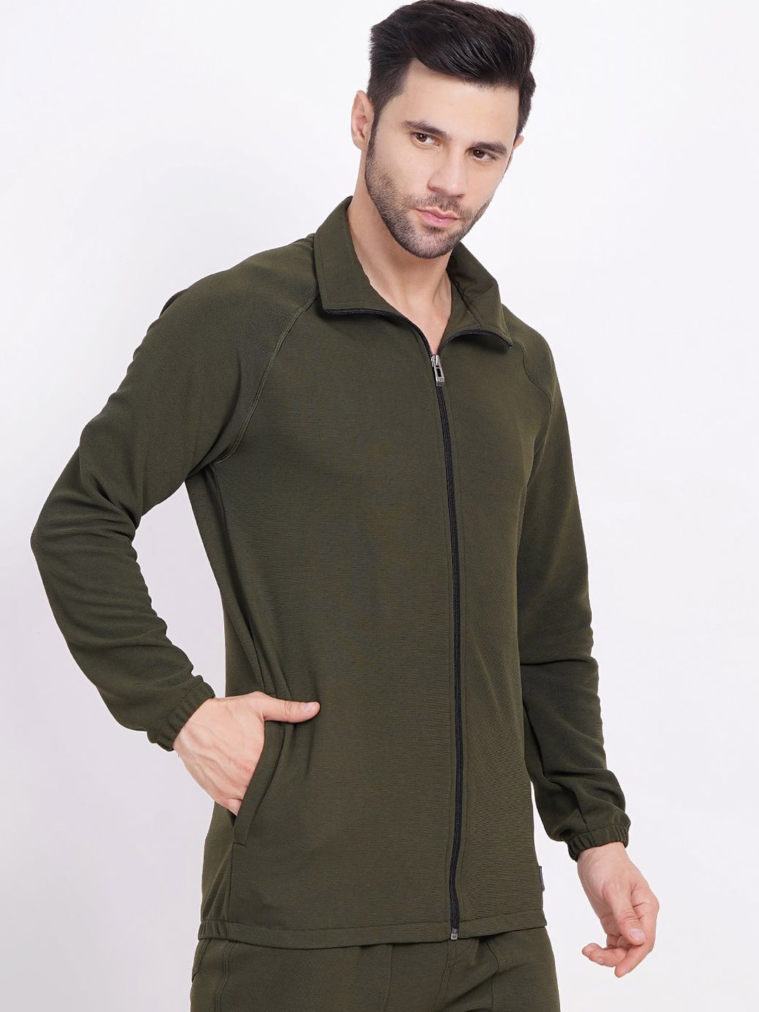 

Raxedo Men Corduroy Mock Neck Lightweight Sporty Shacket Jacket, Green