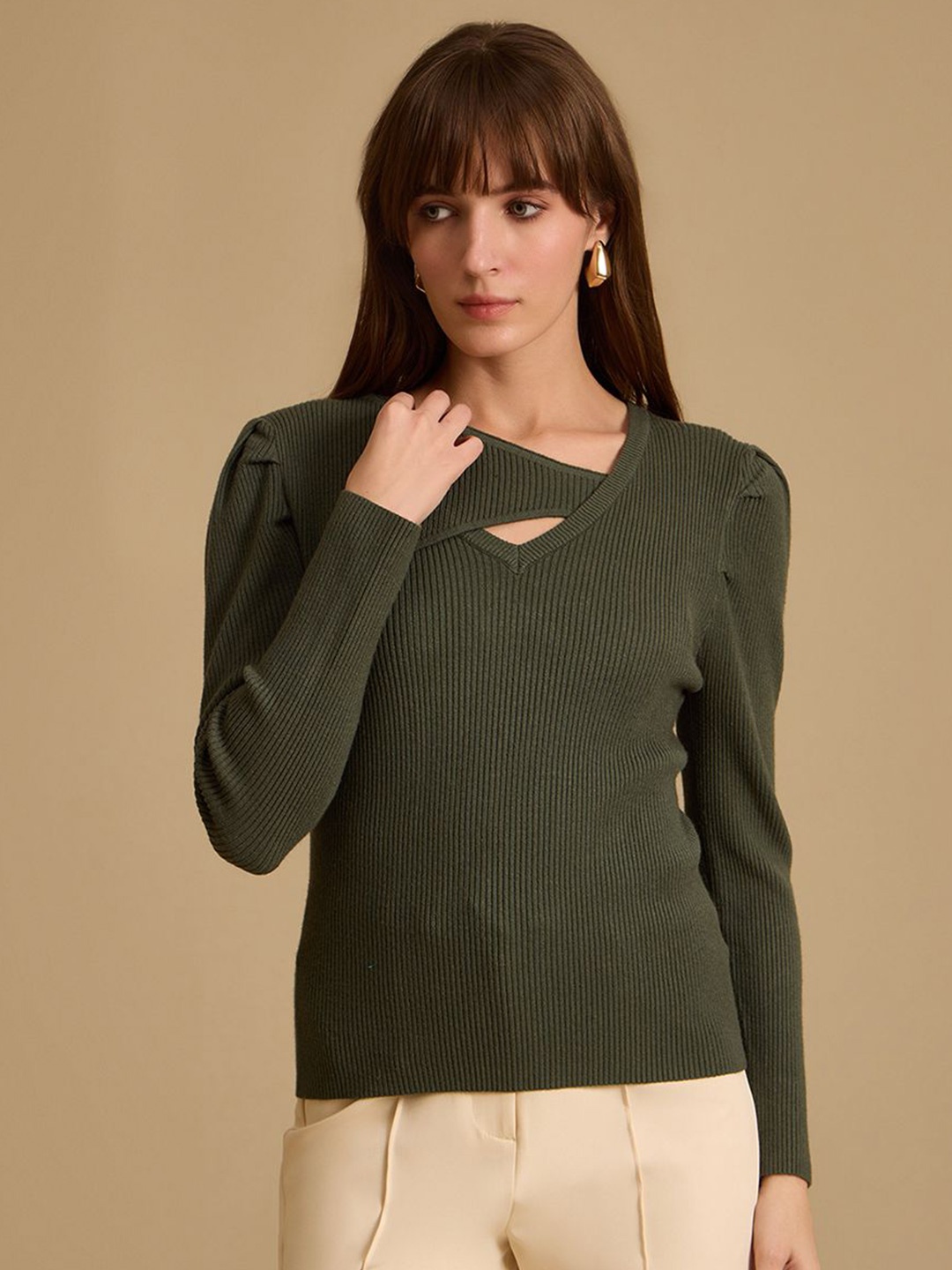 

Kazo Women V-Neck Puff Sleeves Winter Top, Green