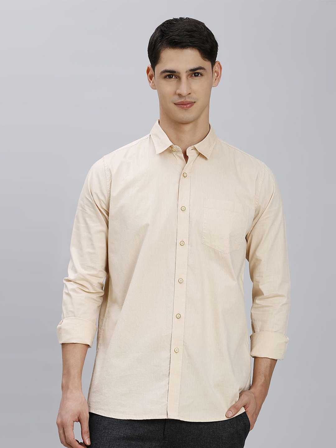 

Reid & Taylor Men Slim Fit Opaque Casual Shirt, Camel brown