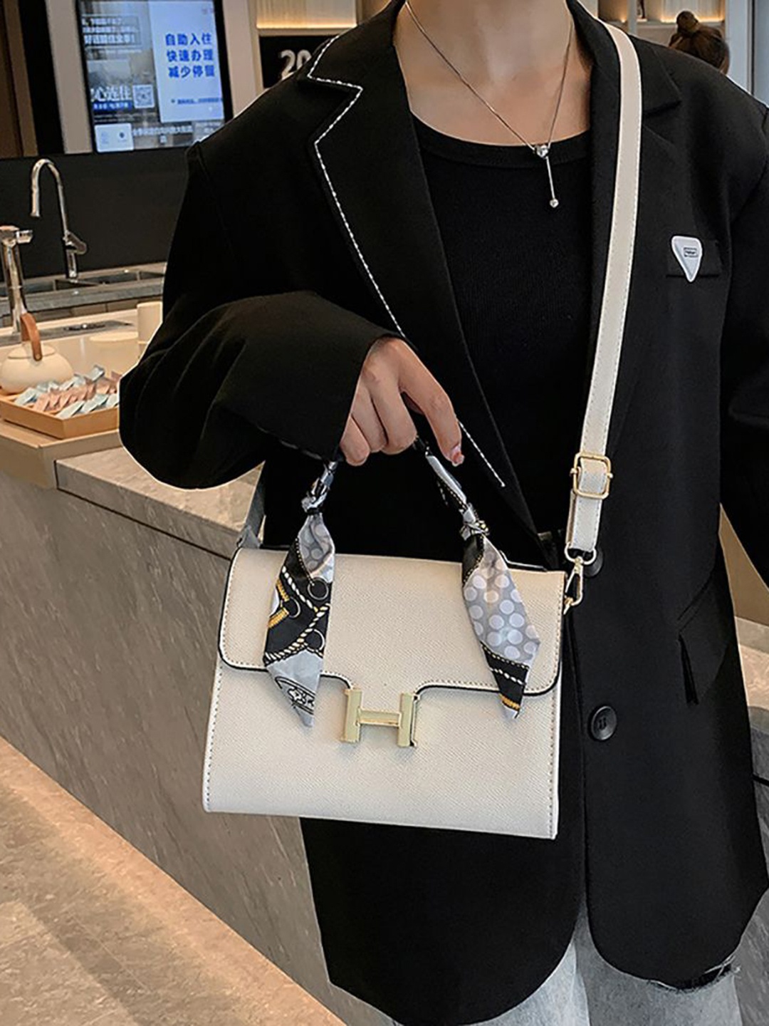 

StyleCast x Revolte PU Swagger Handheld Bag, Cream