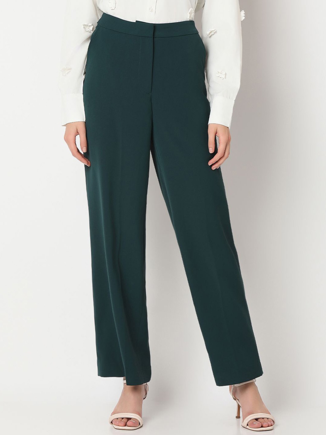 

Vero Moda Women Straight Fit High-Rise Culottes Trouser, Green