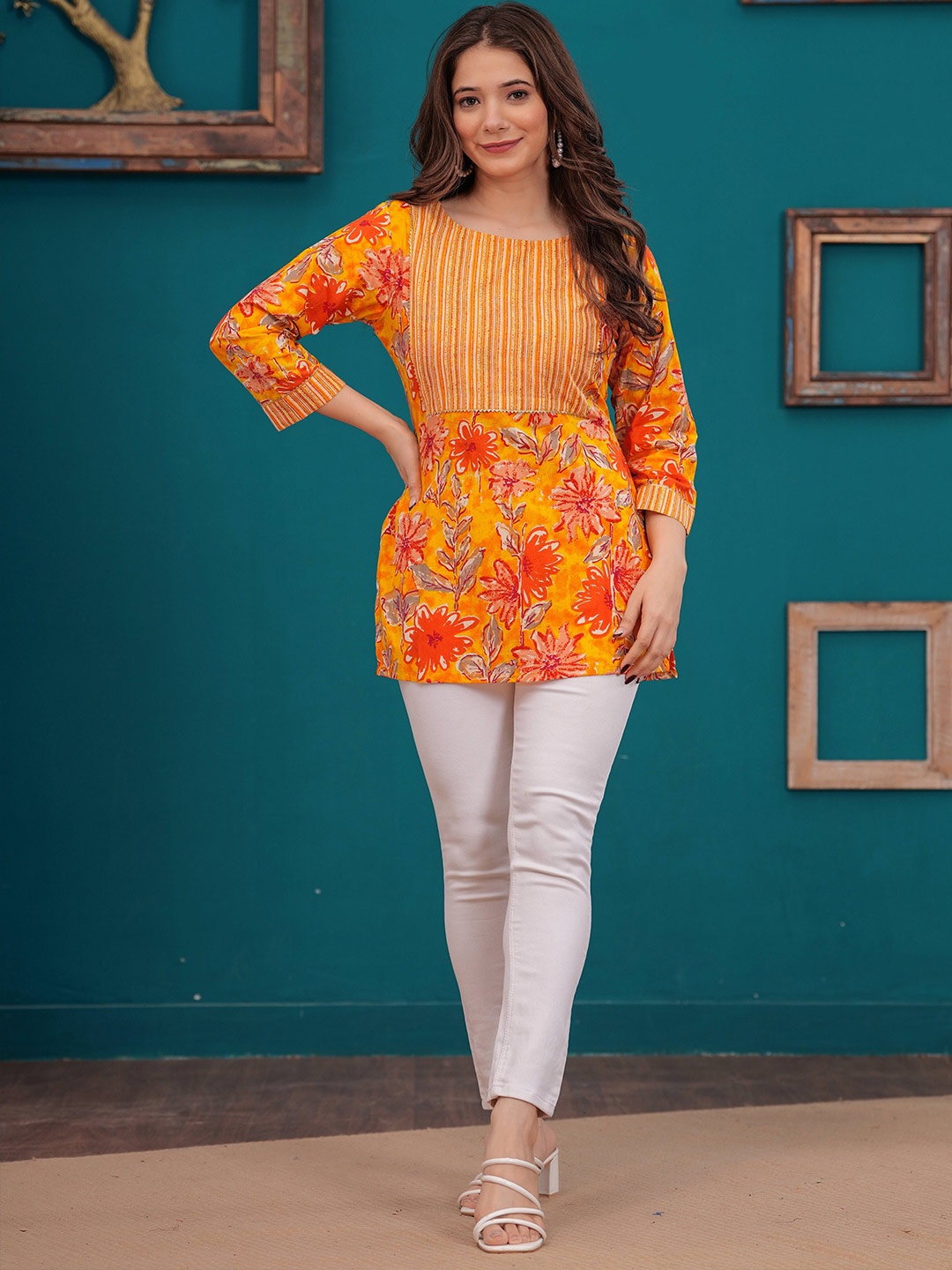 

INDIANIC Women Floral Printed Cotton Top, Yellow