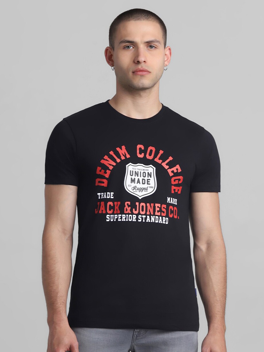 

Jack & Jones Men Typography Printed Slim Fit T-shirt, Black