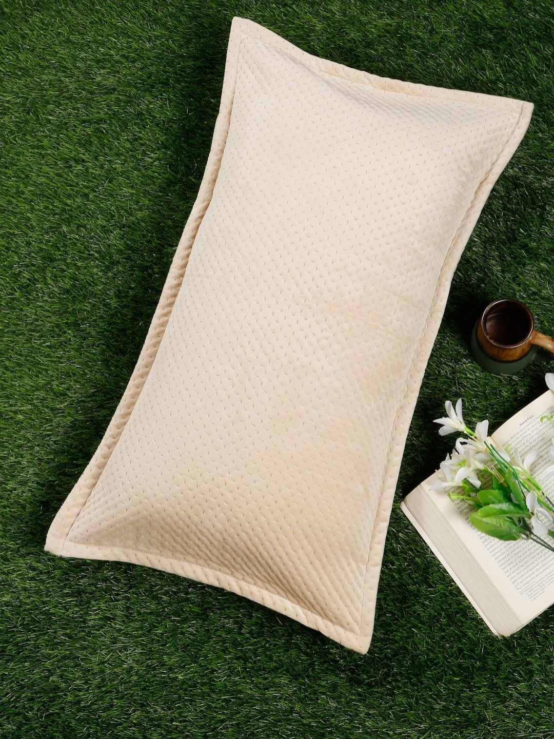 

SOKNACK Cream-Coloured 1 Pieces Self Design Pure Silk Rectangle Pillow Covers
