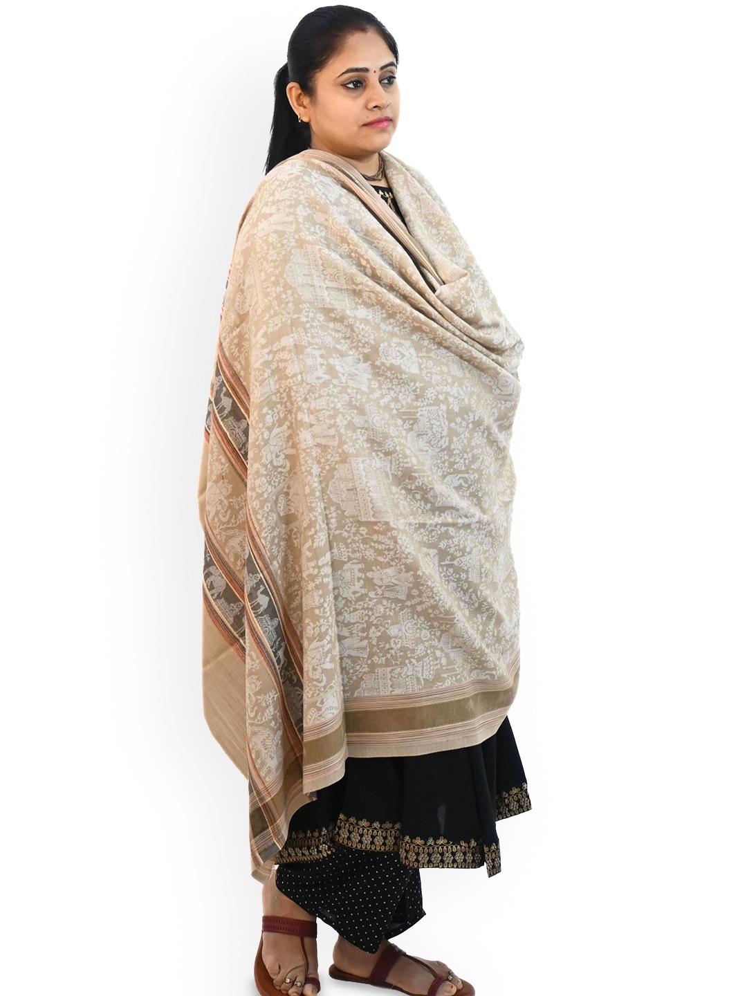 

Vrinde Women Ethnic Motifs Printed Shawl, Beige