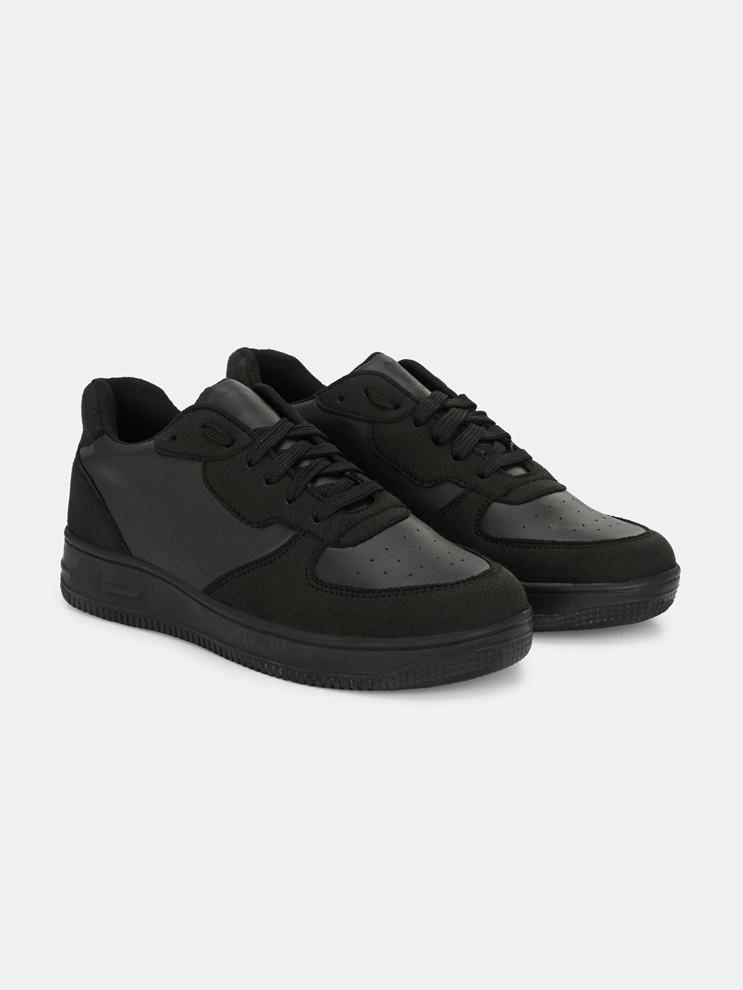 

LeatherKraft Men Lace-Ups Round Toe Lightweight Sneakers, Black