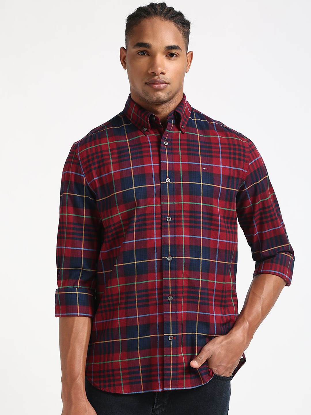 

Tommy Hilfiger Men Tartan Checks Opaque Checked Casual Shirt, Red