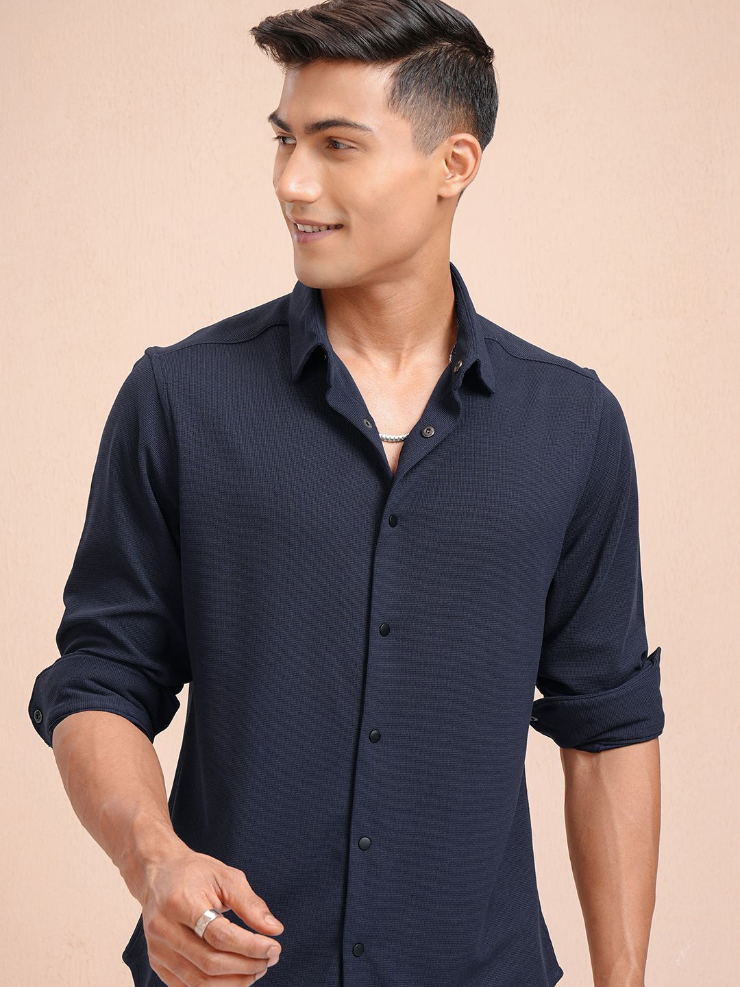 

HIGHLANDER Men Slim Fit Opaque Casual Shirt, Navy blue