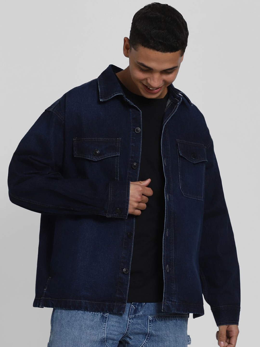 

AMERICAN EAGLE OUTFITTERS Men Washed Denim Jacket, Navy blue