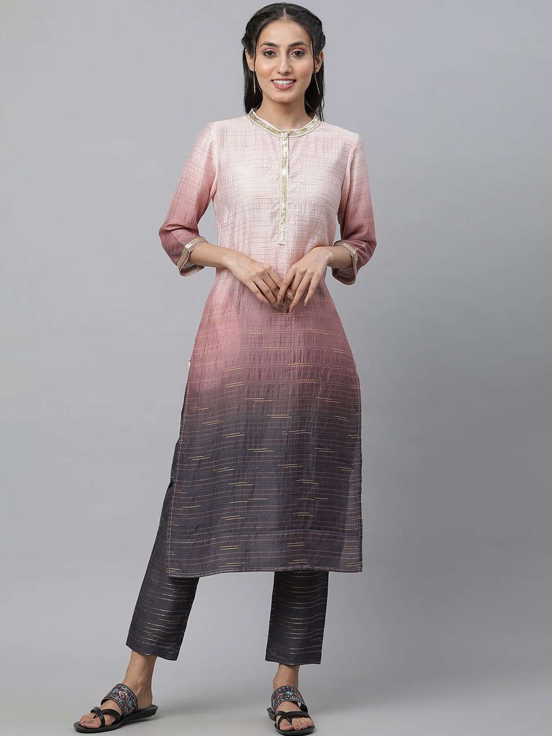 

AURELIA Women Printed Regular Kurta with Trousers, Pink