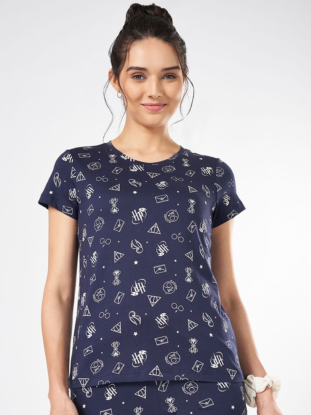 

Dreamz by Pantaloons -Women Printed Pure Cotton Lounge T-shirt, Navy blue