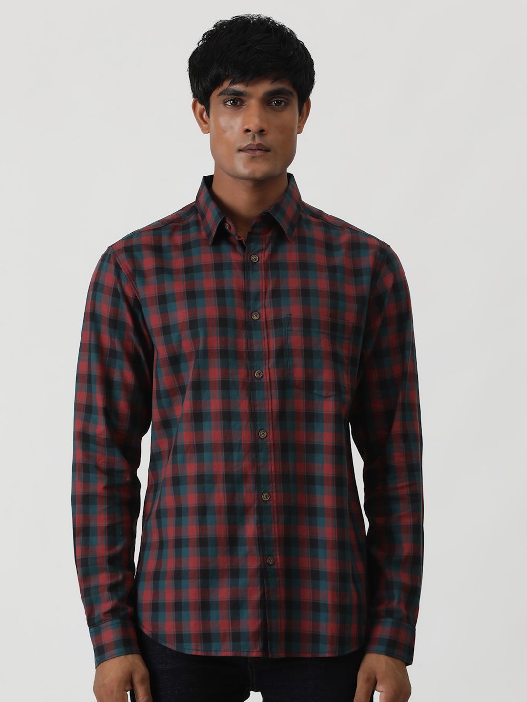 

Greenfibre Men Slim Fit Buffalo Checks Opaque Checked Casual Shirt, Red