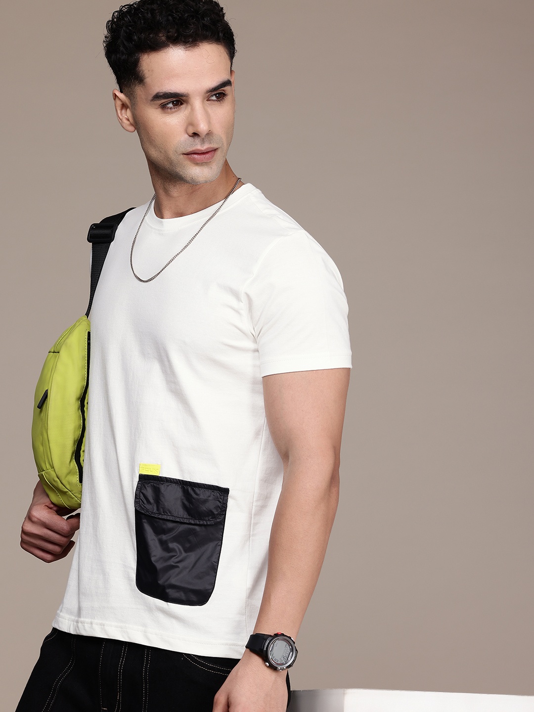 

FCUK Pure Cotton Pockets T-shirt, White