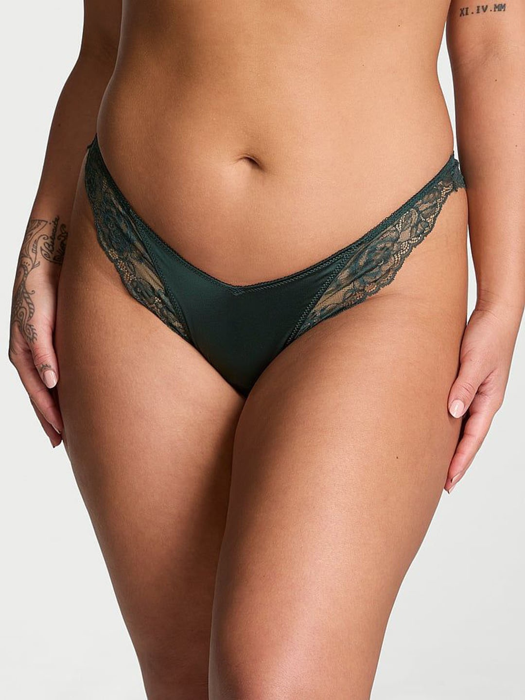 

Victoria's Secret Women Lace Low-Rise Seamless Thong Briefs, Green