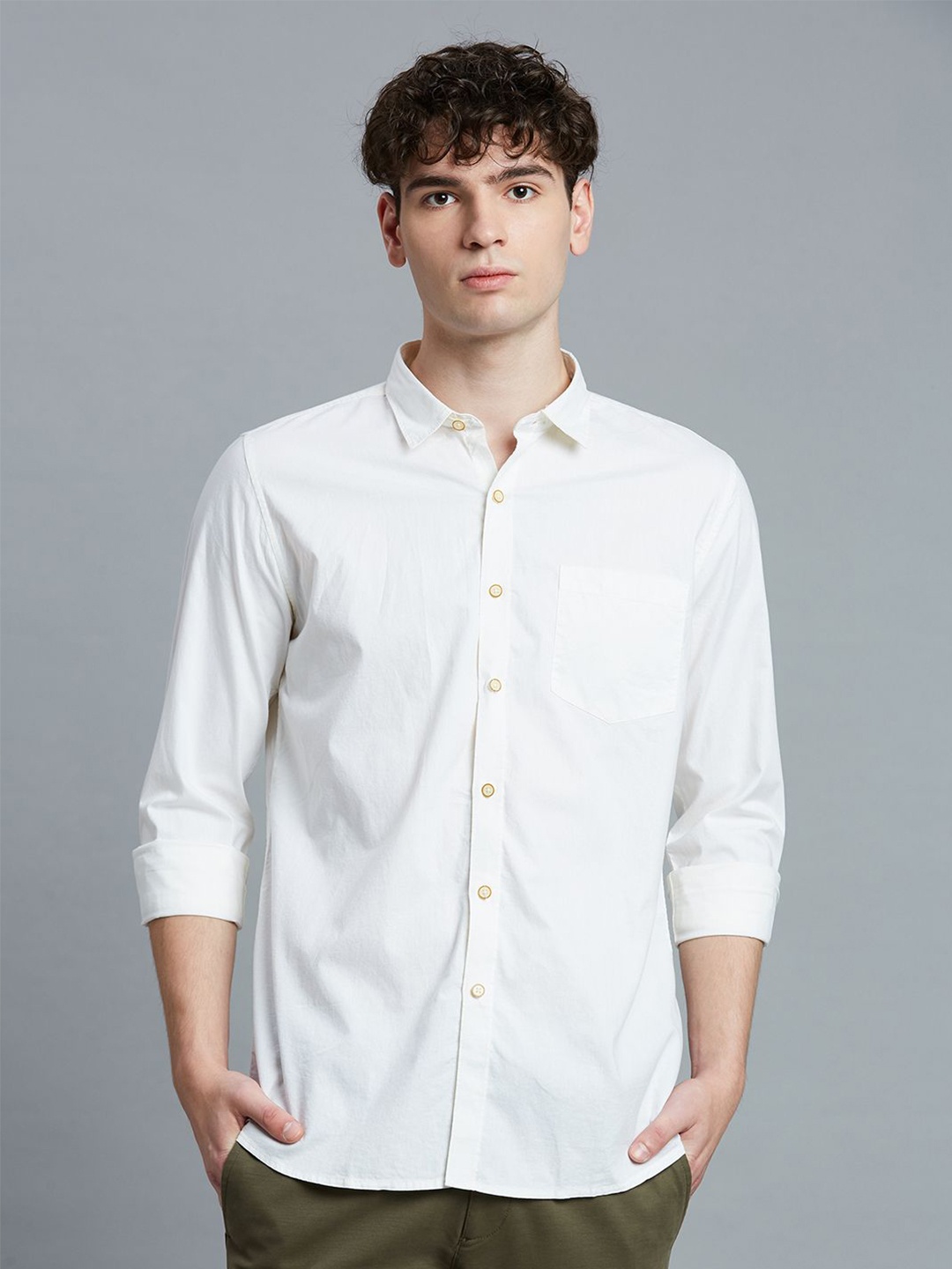 

Reid & Taylor Men Slim Fit Opaque Casual Shirt, Cream