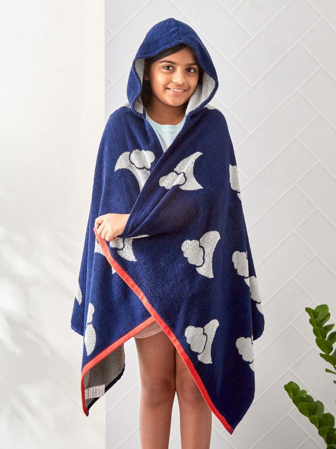 

Home Centre Slate Kids Blue & White Quirky Printed Cotton 150 GSM Bath Towel