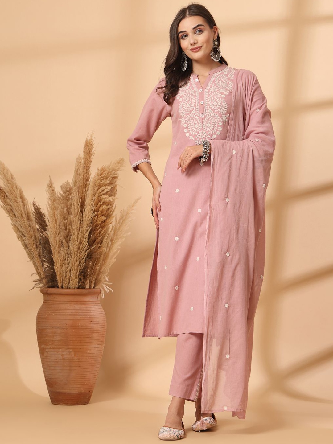 

Shangri LA MS Designs Women Ethnic Motifs Embroidered Regular Thread Work Pure Cotton Kurta with Trousers &, Pink