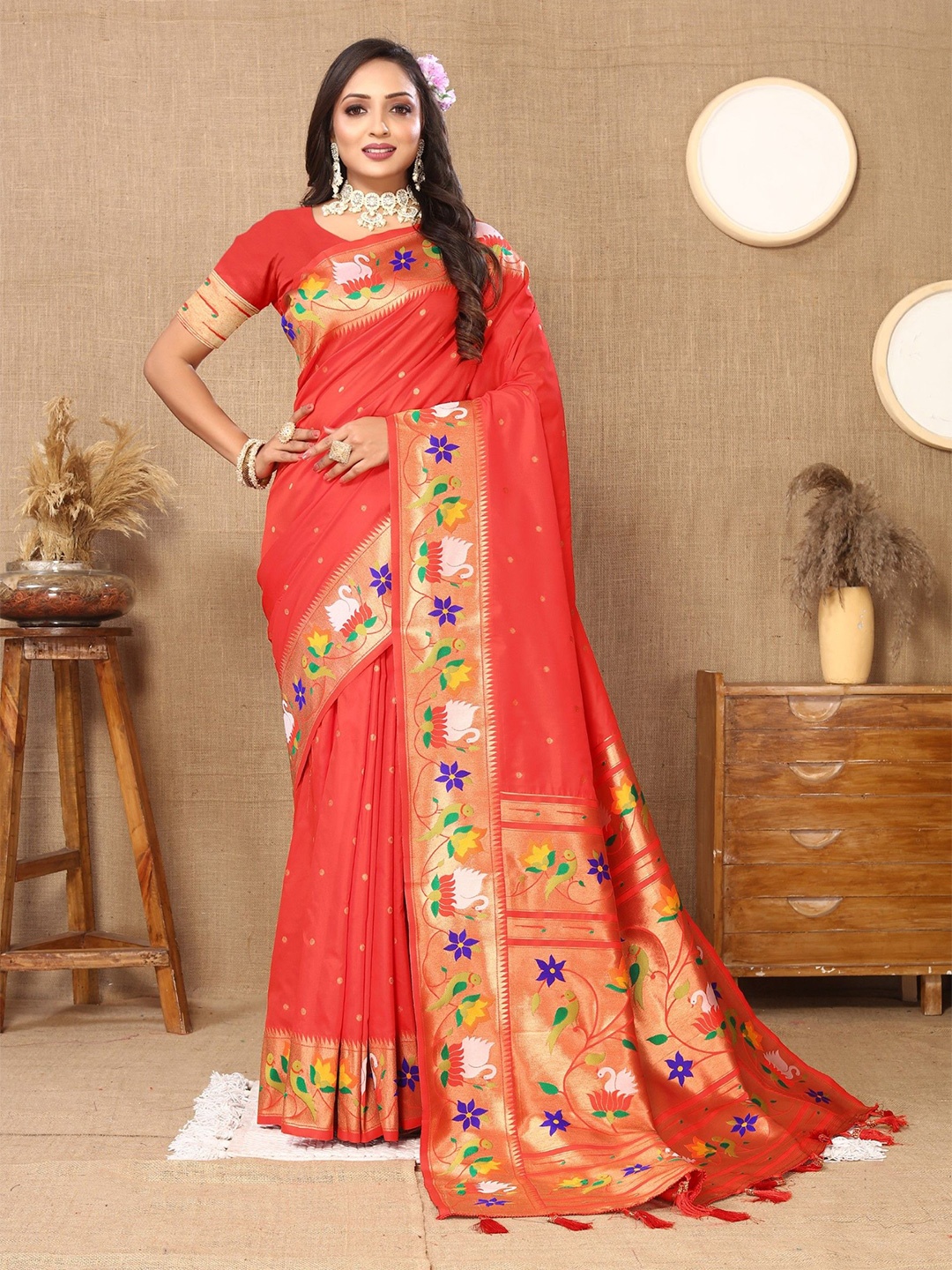 

Anaita Floral Printed Zari Paithani Saree, Red