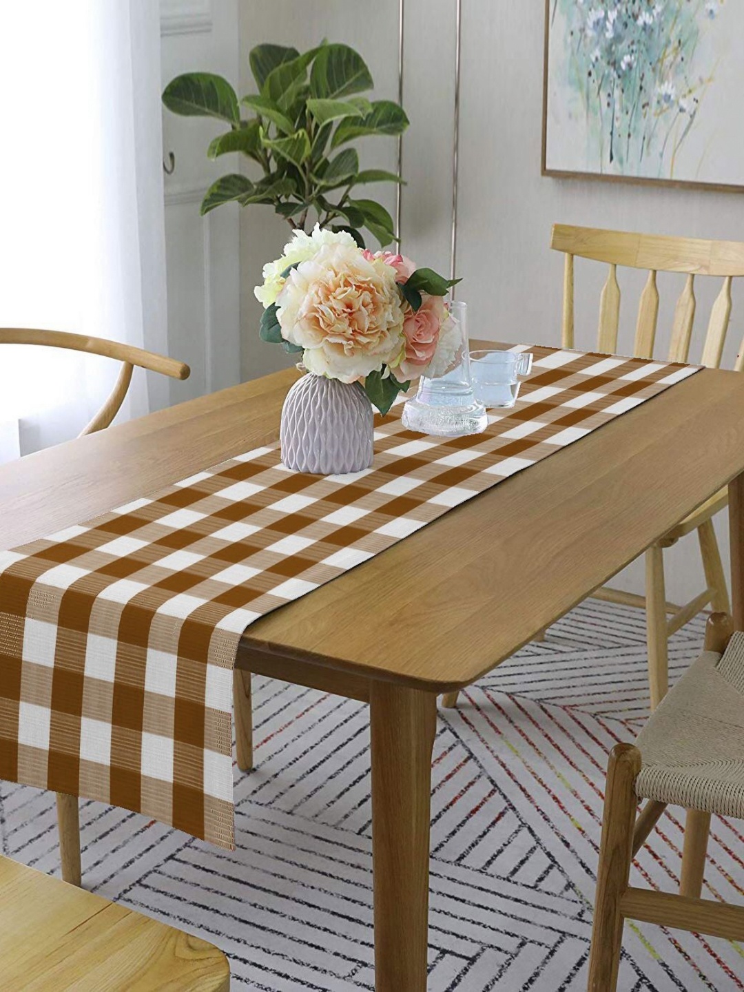 

Lushomes Brown & White Checked Rectangular Table Runner