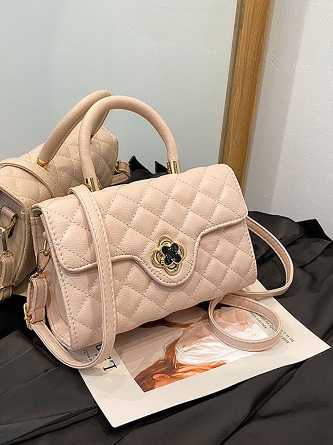 

StyleCast x Revolte PU Swagger Sling Bag, Pink