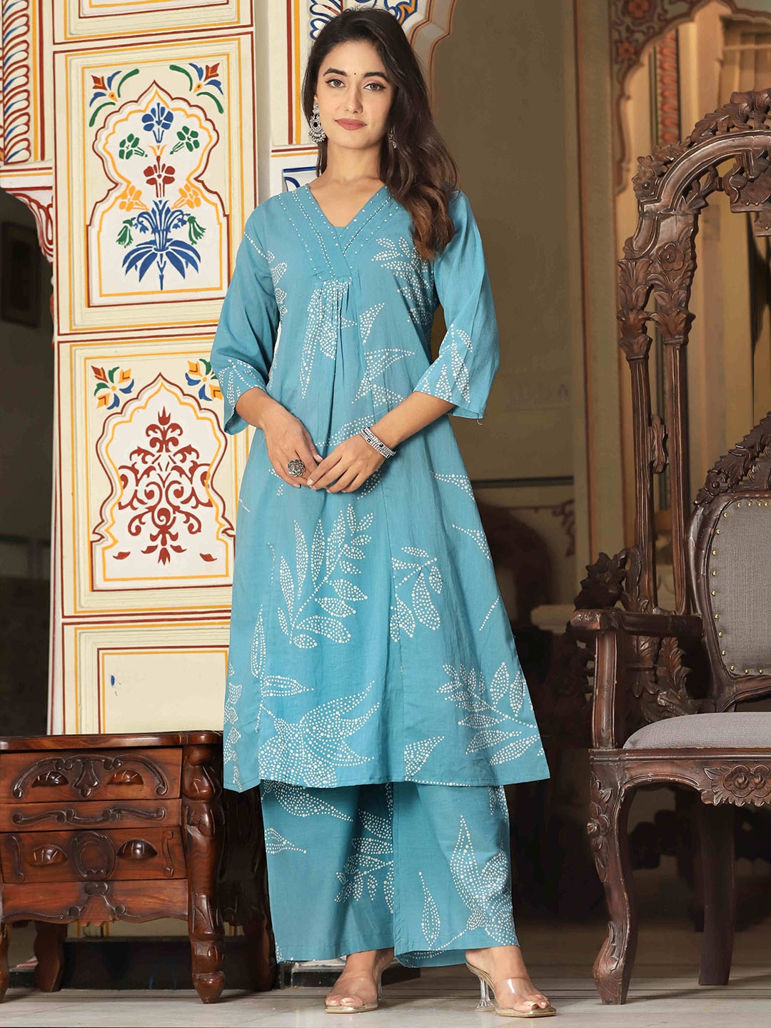 

KALINI Women Ethnic Motifs Printed Regular Kurta with Palazzos, Blue