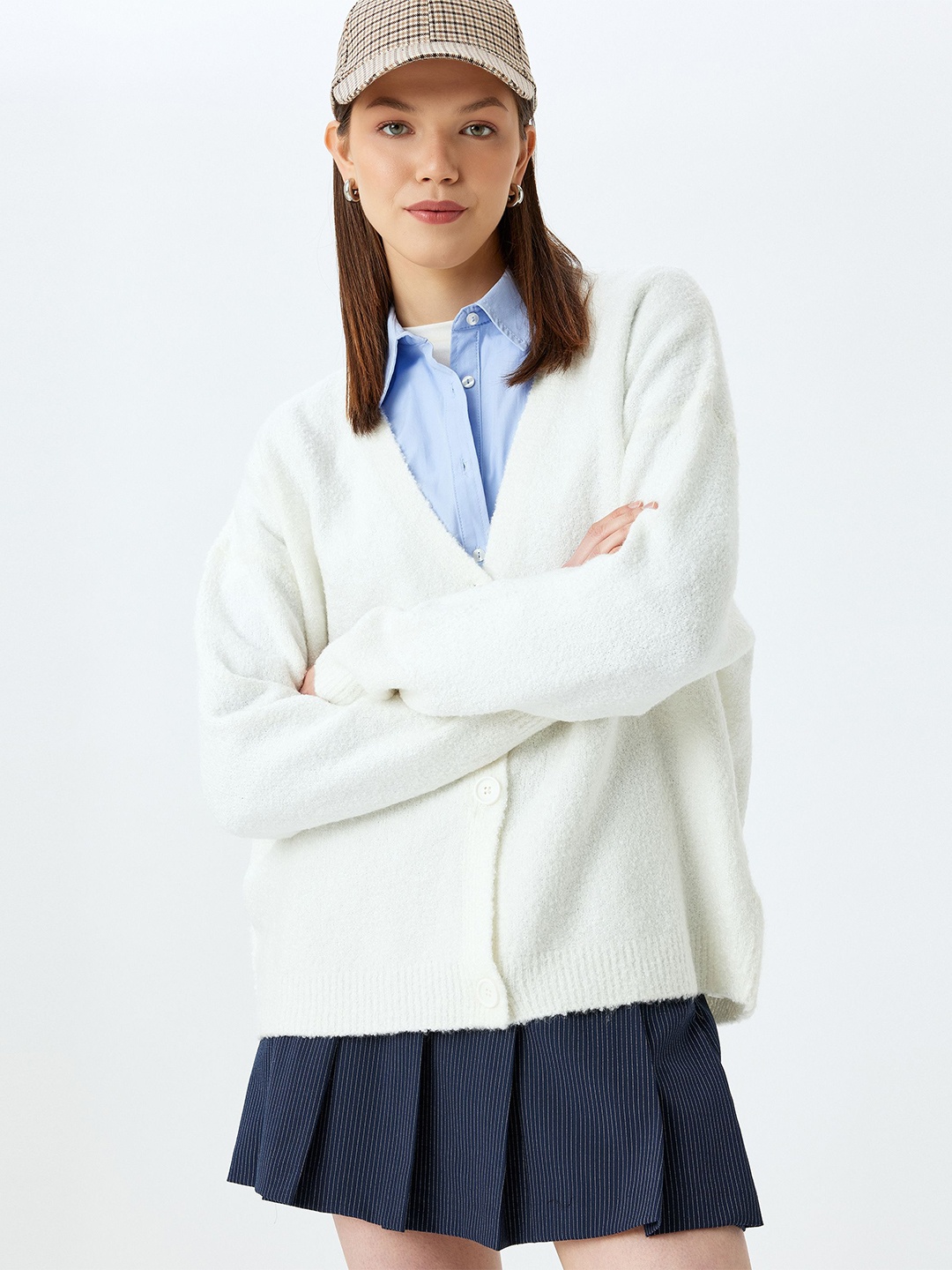 

Koton Women V-Neck Long Sleeves Cardigan Sweaters, White