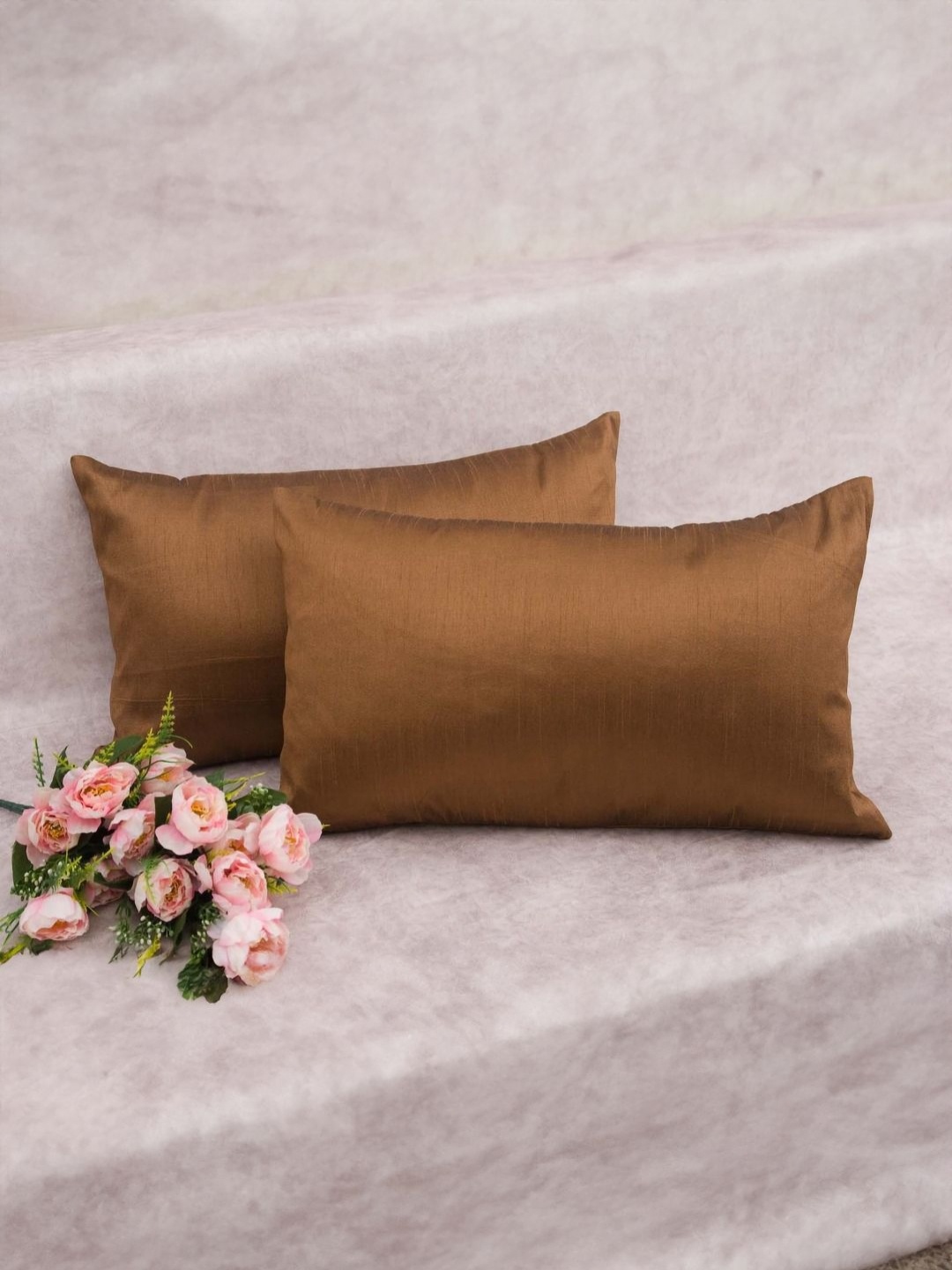 

RoyalDeco Brown Set of 2 Rectangle Cushion Covers