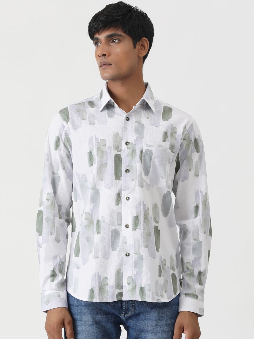 

Greenfibre Men Slim Fit Opaque Printed Casual Shirt, Green